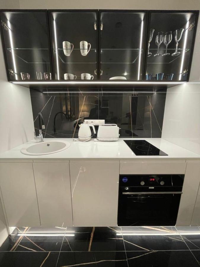 1 Room 65M2 Center Of Obolon Near River Side. Kiev Exterior foto
